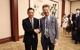 Path of Democracy Visits Hong Kong and Macao Office